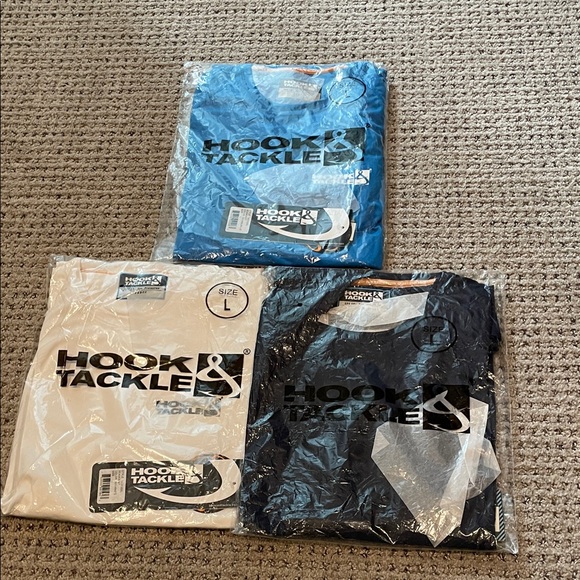 NWT Hook & Tackle Men's T-Shirt Bundle in Turquoise Cream and Navy